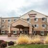 Отель Quality Suites Near West Acres, фото 8