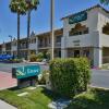 Отель Quality Inn Lake Elsinore I-15, фото 34