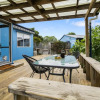 Отель The Wee Blue Bach - Waikanae Beach Holiday Home, фото 16