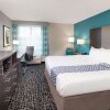 Отель La Quinta Inn & Suites by Wyndham Atlanta Airport North, фото 34