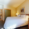 Отель Sunstone 308 Ski-in Ski-out, Great Complex Amenities, Mountain Views by Redawning, фото 25