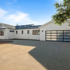 Отель New Listing! Luxe Brand-New Home in Wine Country home, фото 1