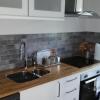 Отель Woodburn ground-floor apartment in quiet setting in Pitlochry, фото 2