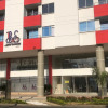 Отель B&E Aparta-Suites Hotel, фото 1