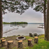 Отель Waterfront Sebago Lake Cottage W/dock + Beach, фото 20