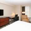 Отель DoubleTree by Hilton Hotel & Suites Charleston Airport, фото 32