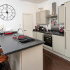 Отель Cosy 2BD Terrace House in Chorlton, фото 9