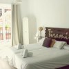 Отель Dulces Dreams Boutique Hostel в Малаге