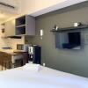 Отель Minimalist And Restful Studio At Tokyo Riverside Pik 2 Apartment, фото 4