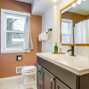 Отель Wicks Home - Desirable Neighborhood Near Downtown 3 Bedroom Home by RedAwning, фото 11