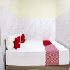 Отель OYO Life 91884 Kost Kusuma Dewi Syariah, фото 13