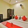 Отель Santro By OYO Rooms, фото 5