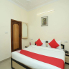 Отель OYO 18273 Hotel Basera, фото 5