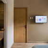Отель Cove W Suites, фото 3