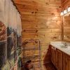 Отель Holly Berry 4 Bedroom Home with Hot Tub, фото 7