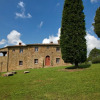 Отель Majestic Farmhouse in Lucignano With Swimming Pool, фото 1