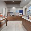 Отель Holiday Inn Express Hotel & Suites Merced, an IHG Hotel, фото 25