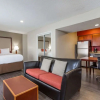 Отель Hawthorn Suites by Wyndham North Charleston SC, фото 1