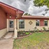 Отель Killeen Home ~ 6 Mi to Fort Hood & Universities!, фото 17
