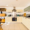 Отель The London Loft - Glamorous 2bdr Flat With Parking, фото 13