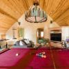 Отель Grizzly by Avantstay Rustic Big Bear Cabin w/ Hot Tub & Pool Table, фото 1