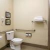 Отель Comfort Inn & Suites - Hannibal, фото 9