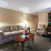 Отель Meadowbrook Inn & Suites, фото 2