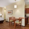 Отель Days Inn & Suites by Wyndham Sherwood Park Edmonton, фото 10