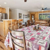 Отель Pine Mountain Lodge - Cute And Cozy With Hot Tub And Fenced Yard! 2 Bedroom Cabin, фото 10