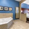 Отель Comfort Suites, фото 32