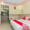 Отель OYO 22048 Trio Hotel, фото 4