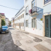 Отель GuestReady - Chic and Vibrant Apt with Stunning Views - Anjos, фото 1