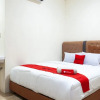 Отель RedDoorz near Yuki Simpang Raya Mall Medan 2, фото 5