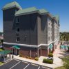 Отель Country Inn & Suites by Radisson, St. Petersburg - Clearwater, FL в Пинеллас-Парке