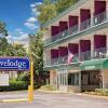 Отель Travelodge by Wyndham Chambersburg в Чемберсбурге