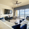 Отель Luxury Beachfront Malibu Condo on 7th Floor Close to Shopping Dining Malibu 703, фото 3