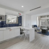 Отель Drapes Design Apartments III by An Island Apart, фото 13