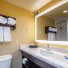 Отель Holiday Inn Express Castro Valley - East Bay, an IHG Hotel, фото 14