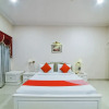Отель OYO 8198 Hotel Raj International, фото 13
