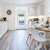 Отель Canol Y Bryn - 3 Bedroom Holiday Home - Tenby, фото 14