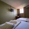 Отель SPOT ON 89863 Hotel Fah Fah, фото 1