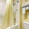 Отель Quality Inn, фото 9