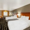 Отель La Quinta Inn & Suites by Wyndham Vancouver, фото 18