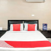 Отель OYO 11614 Hotel VVIP Stays, фото 18