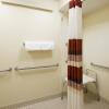 Отель Red Roof Inn PLUS+ Wilmington - Newark, фото 19