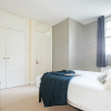 Отель The Lapis Lounge - Large 3BDR House at River Avon, фото 2
