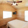 Отель Lake Conroe Two-Bedroom Cabin 13, фото 1