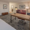 Отель Hampton Inn & Suites Portland-Pearl District, фото 11