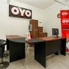 Отель OYO 1102 Griya Aisyah Syariah 1, фото 12