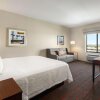 Отель Hampton Inn & Suites Phoenix Glendale-Westgate, фото 41